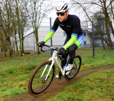 Winkelmann, Yannik, Cross, Kurve 2 y